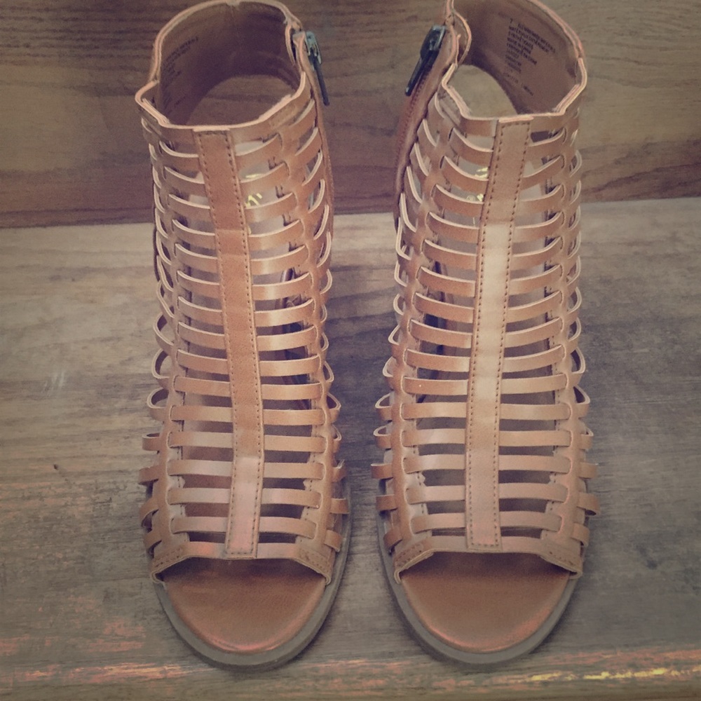 Mossimo gladiator sandals